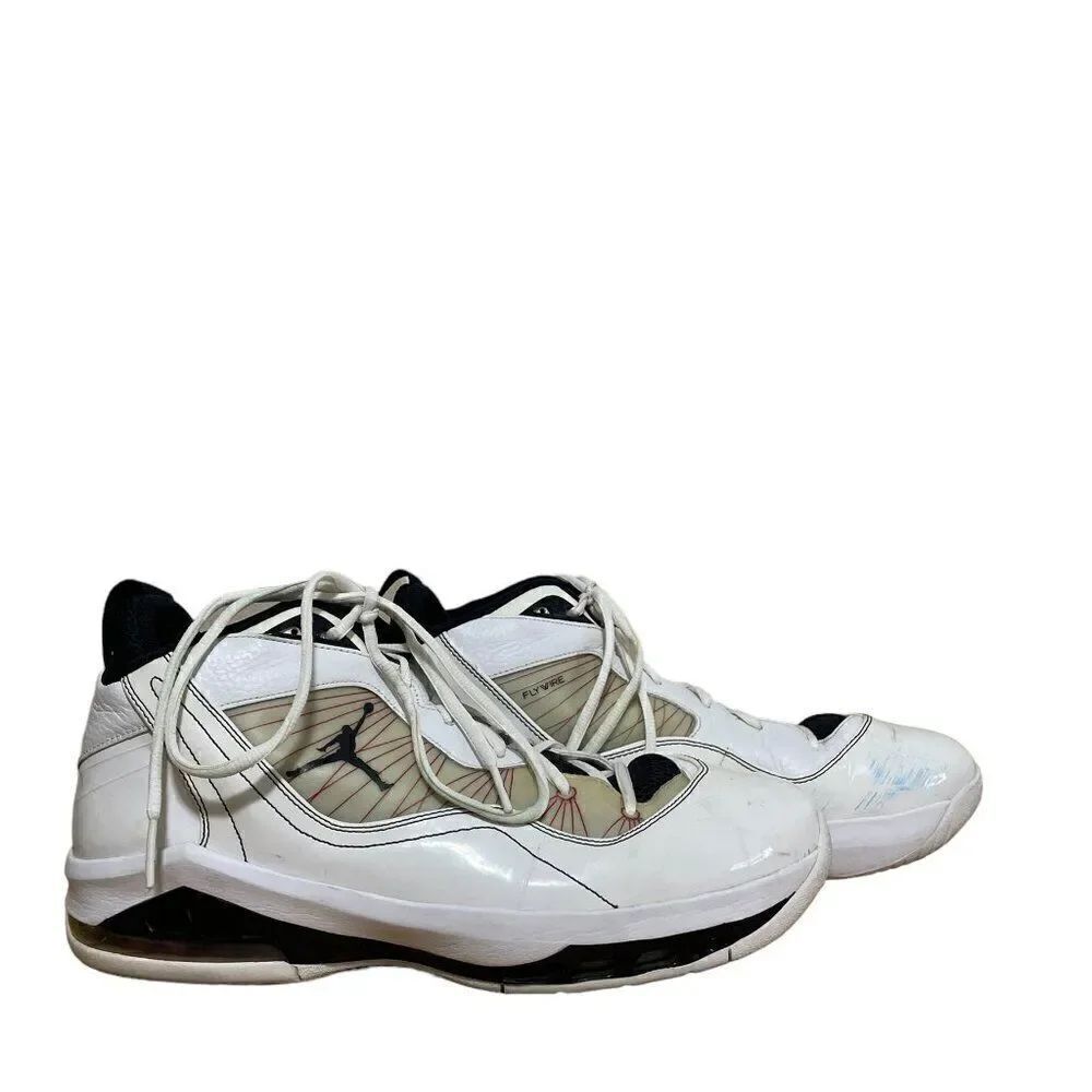 Nike Jordan Melo M8 White/Black Flywire Midtop 469786-107 Men's Sz 13